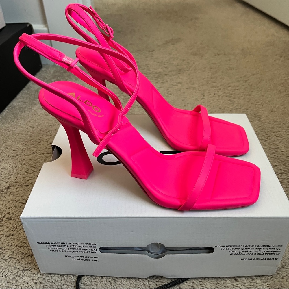 Aldo Neon Pink Open Toe Heels/Heeled Sandals - Picture 3 of 10